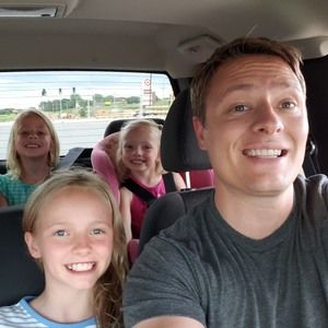 Meet your Posher, Justin